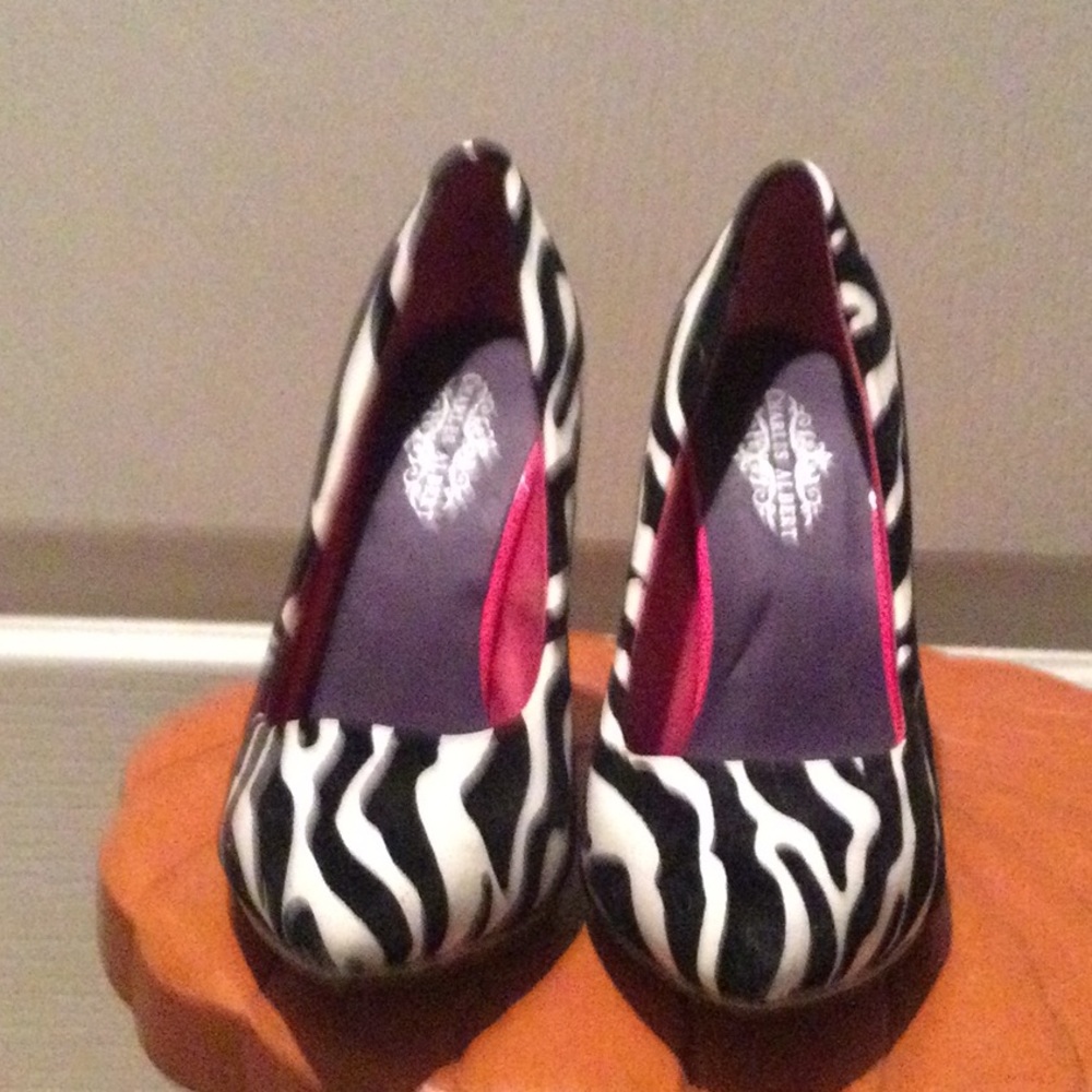 Women’s zebra heels